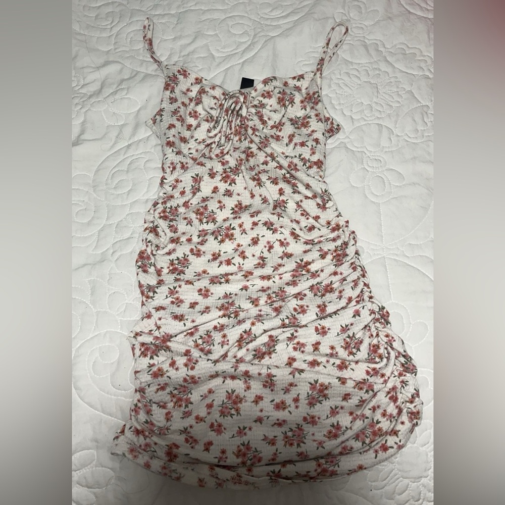 cute short sundress, white with flowers, size small